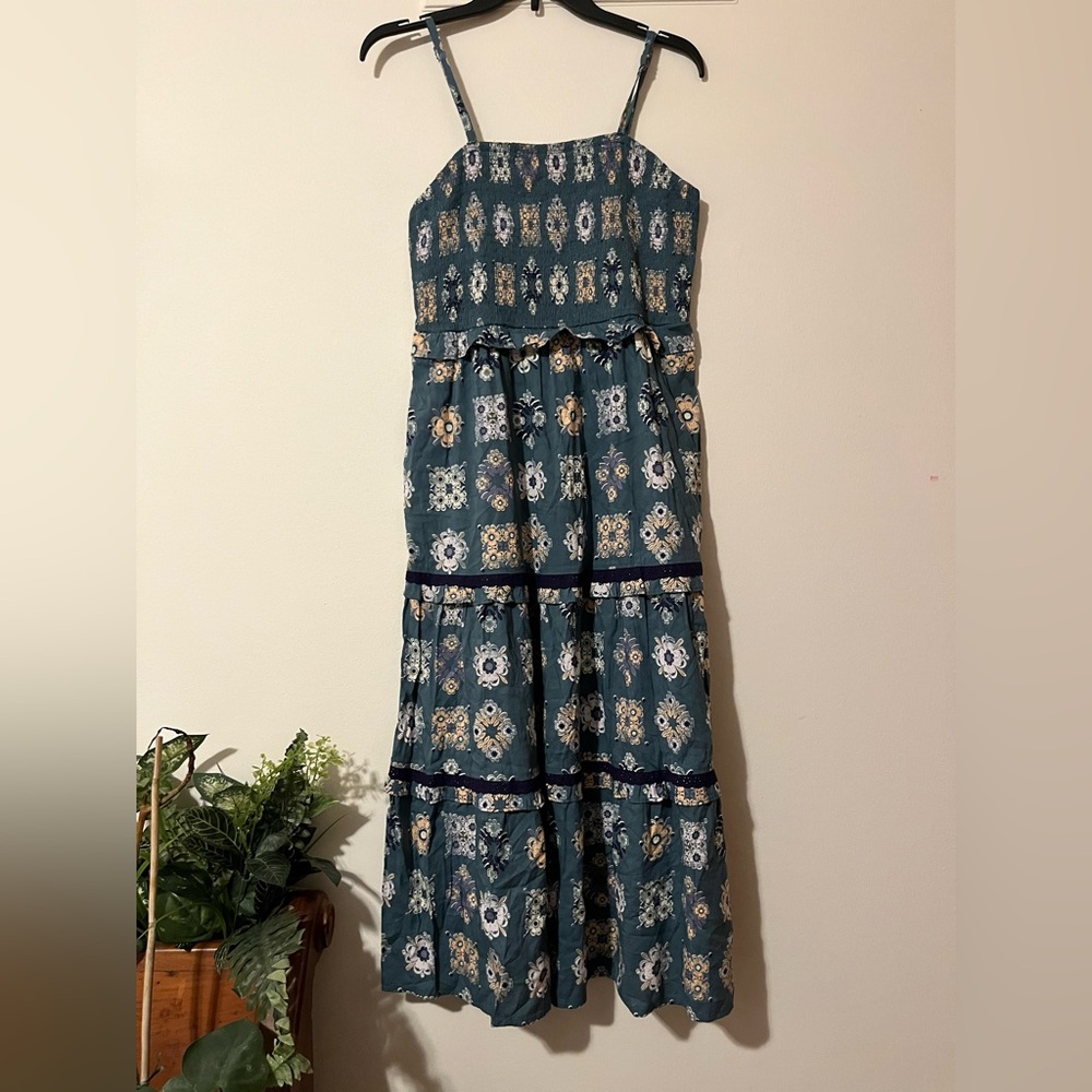 Universal Thread tiered patterned maxi dress with pockets!
